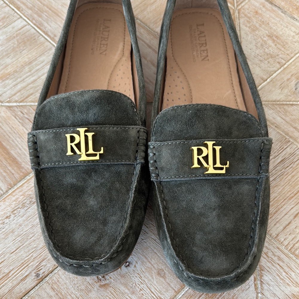 Ralph Lauren Green Suede Mocassin with Gold Logo